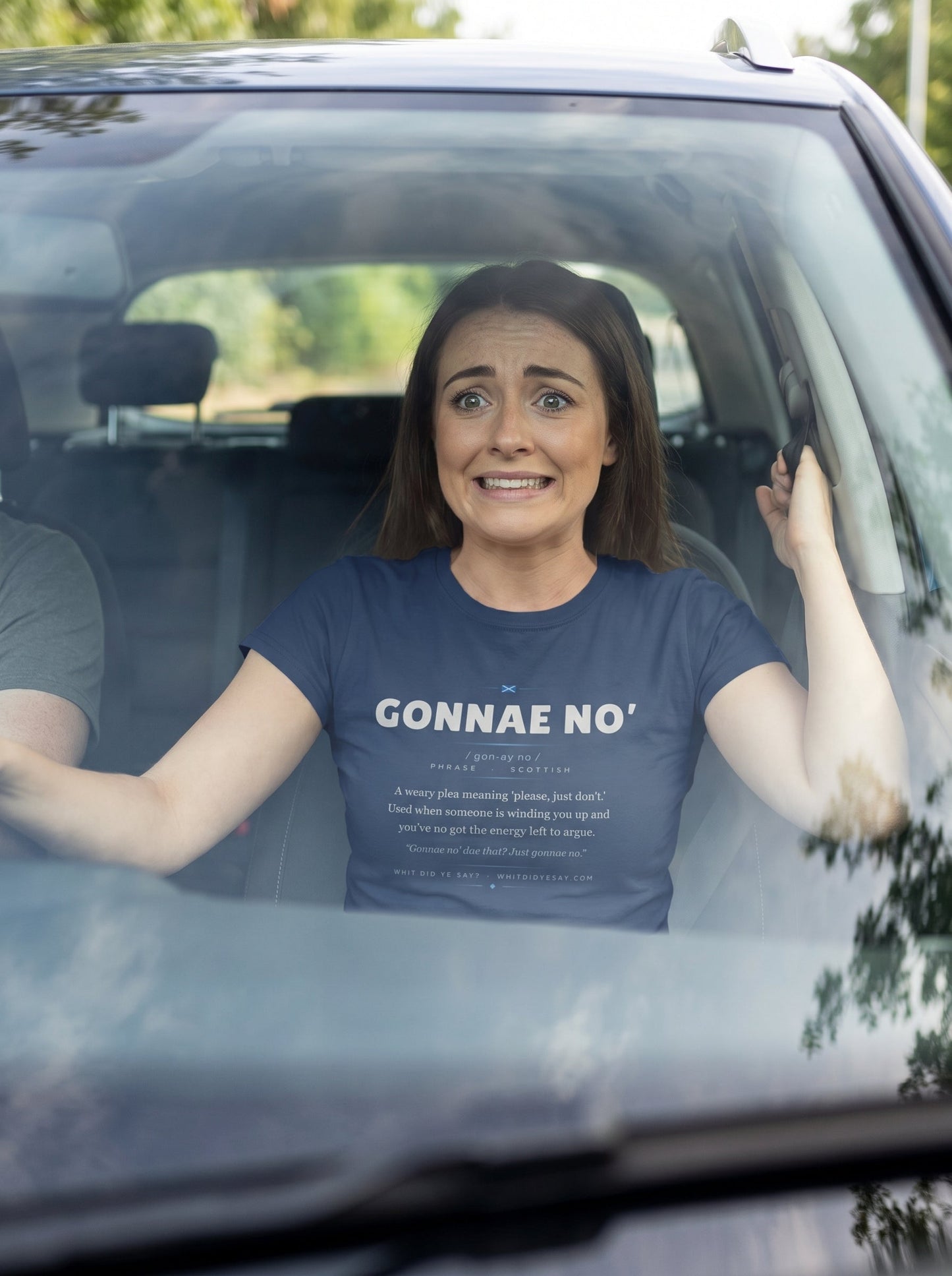 Person wearing the navy GONNAE NO dictionary definition tee